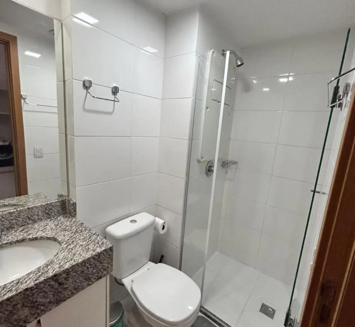 916 Flat Hotel S4 Taguatinga Ξενοδοχείο με διαμερίσματα