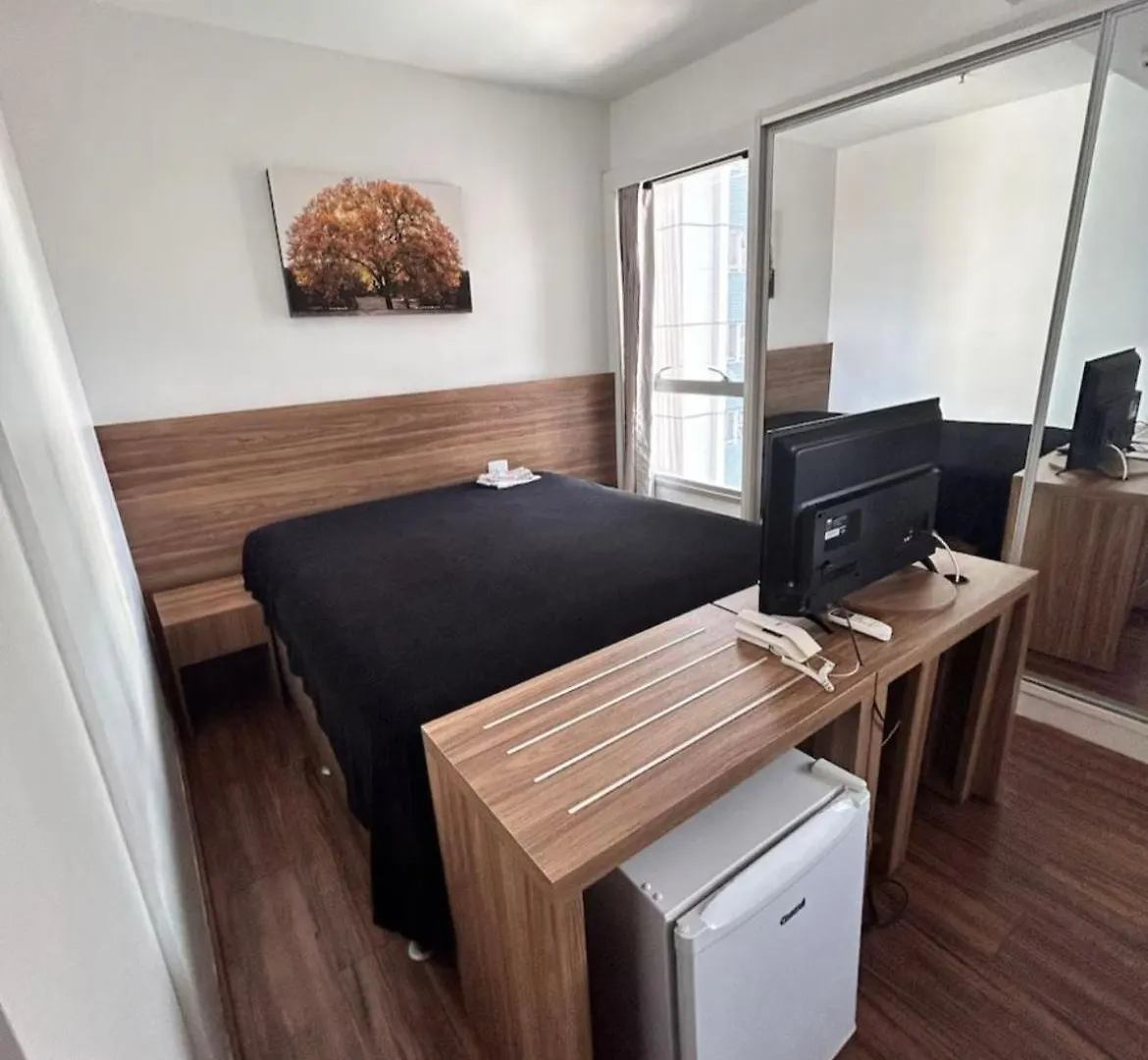 916 Flat Hotel S4 location